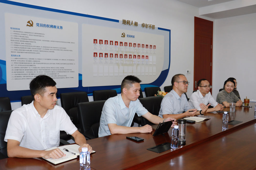 IMG_4756.jpg IMG_4756.jpg